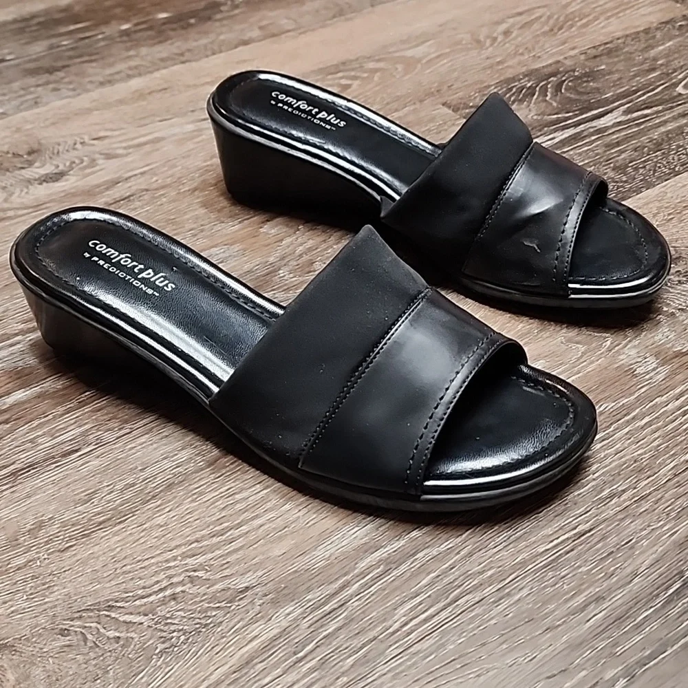 Predictions Comfort Plus Black Slide Open Toe Wedge Sandals